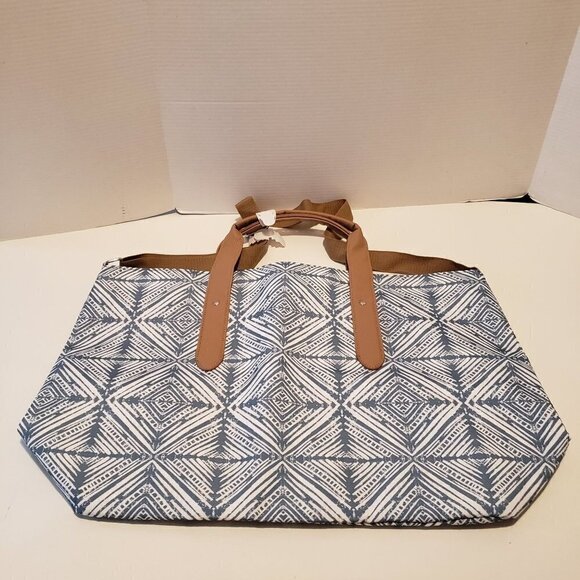 Ikat Blue Weekender Bag with handles and long strap NWOT - Picture 4 of 10